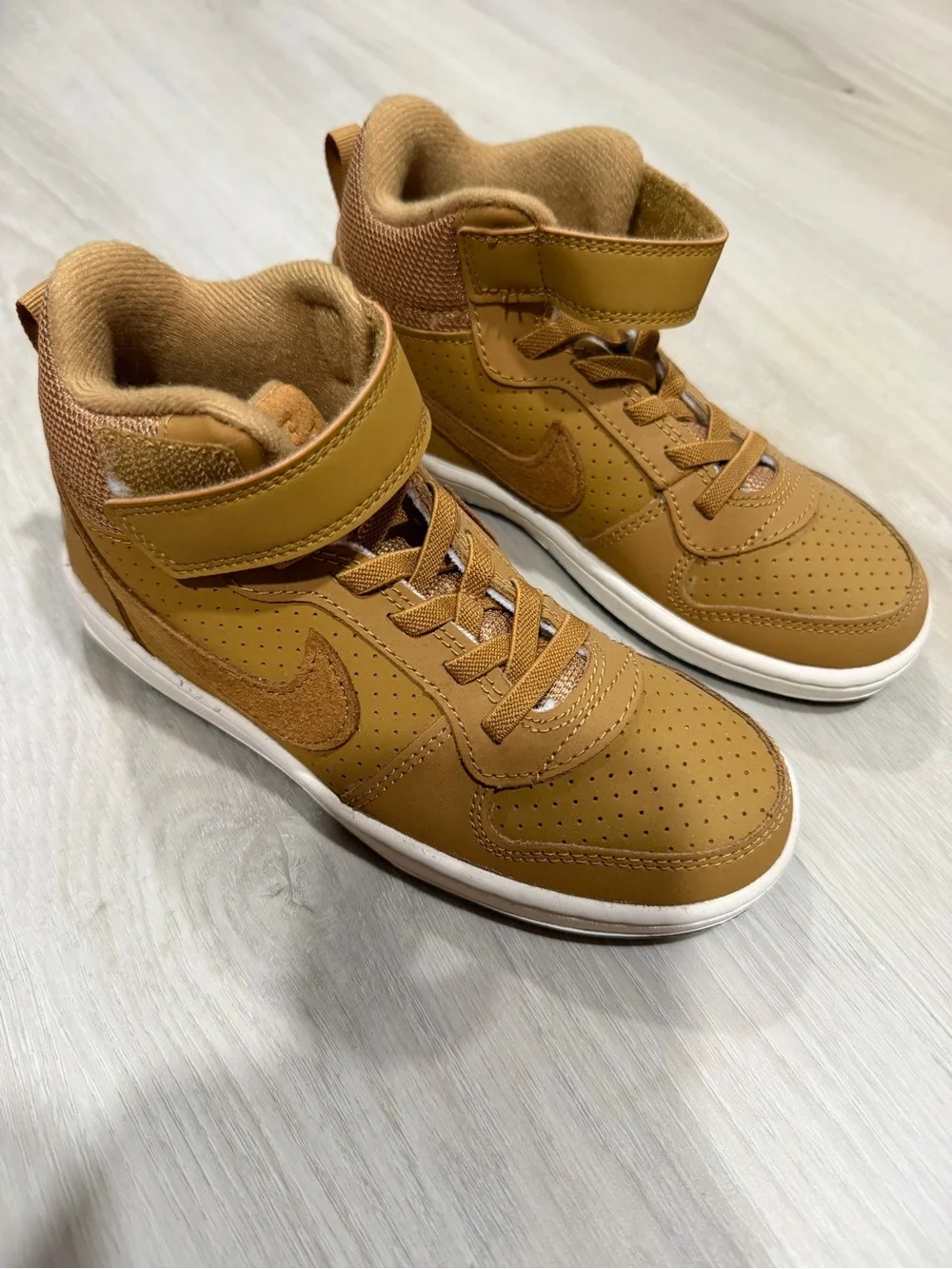 Nike Kids' Brown High-Top Sneakers with Velcro Strap